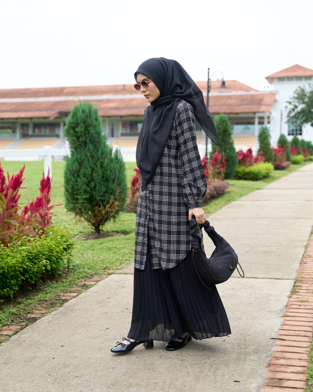 Blouse Nazuha - Black Plaid