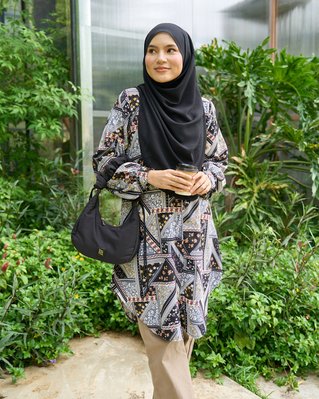 Blouse Nazuha - Black Victoria