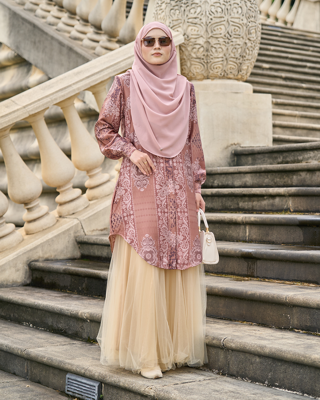 Blouse Nazuha - Elois Latte