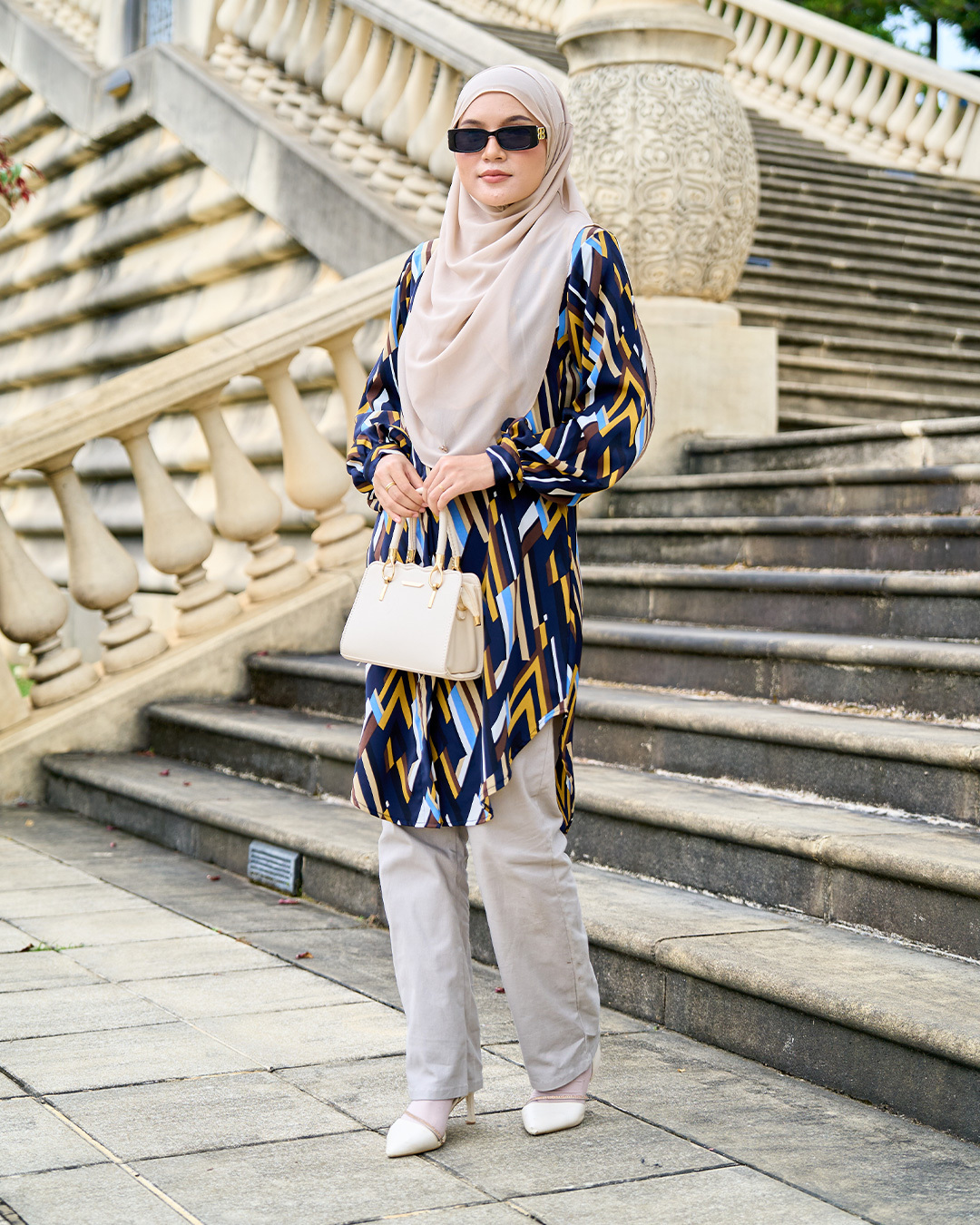 Blouse Nazuha - Ezra Blue