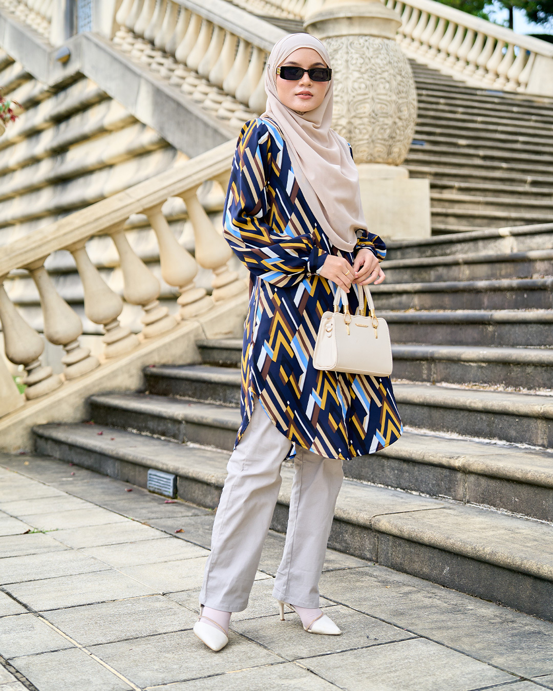 Blouse Nazuha - Ezra Blue