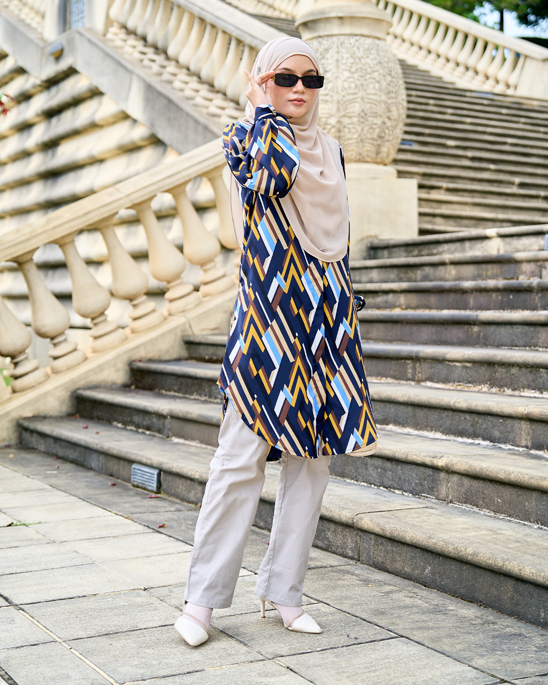 Blouse Nazuha - Ezra Blue