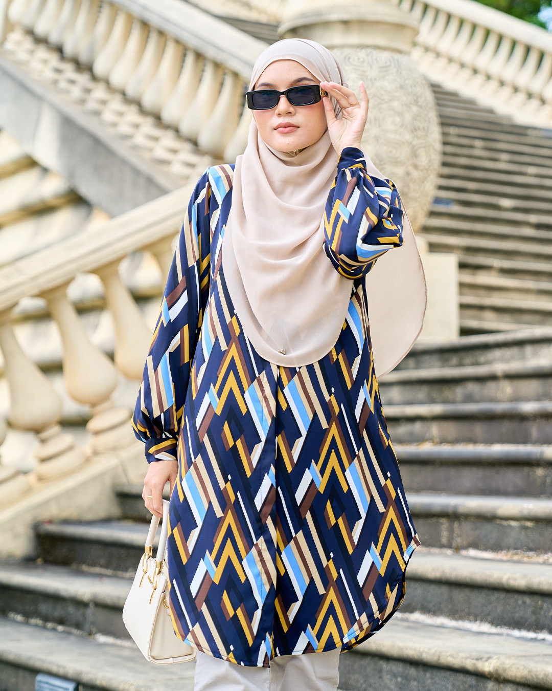 Blouse Nazuha - Ezra Blue