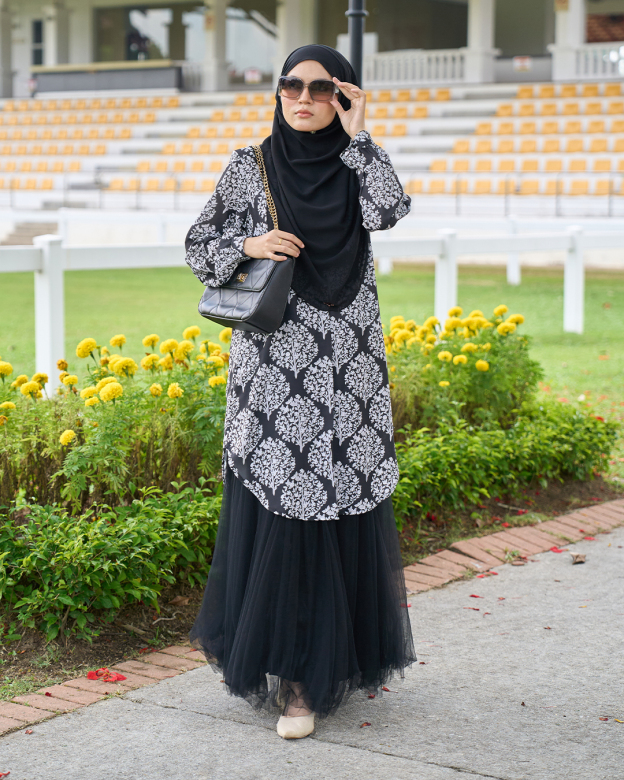 Blouse Nazuha – Jade Black