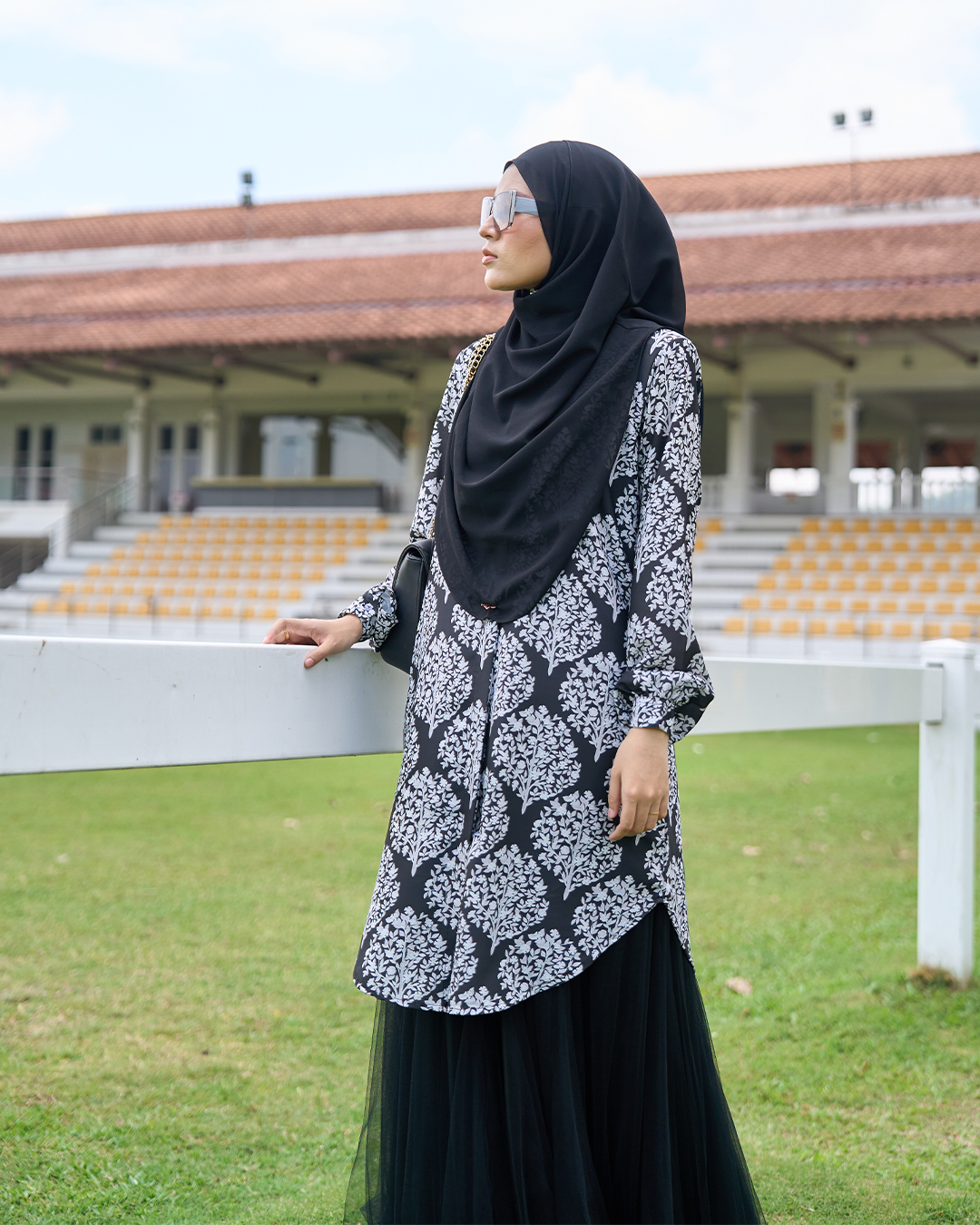 Blouse Nazuha – Jade Black