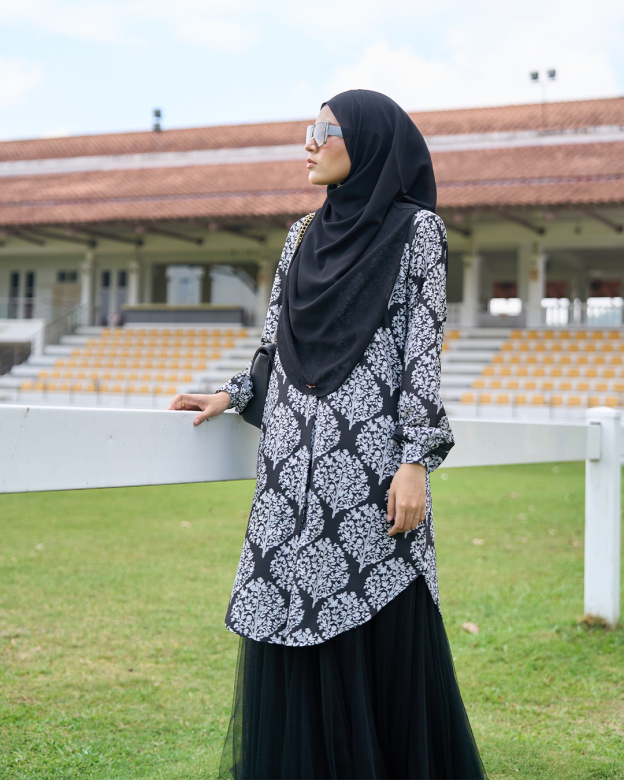 Blouse Nazuha – Jade Black