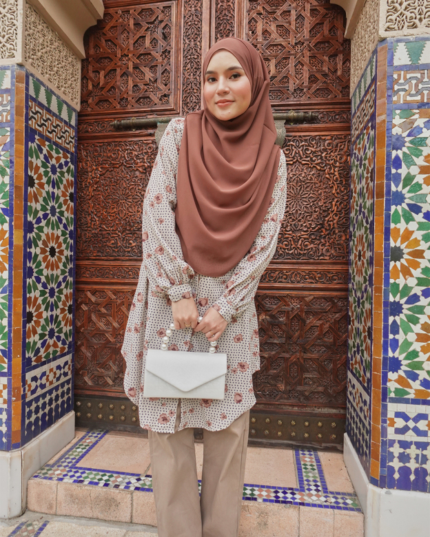 Blouse Nazuha - Khaki Susan