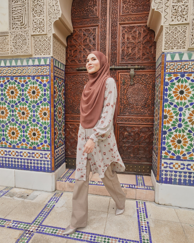 Blouse Nazuha - Khaki Susan