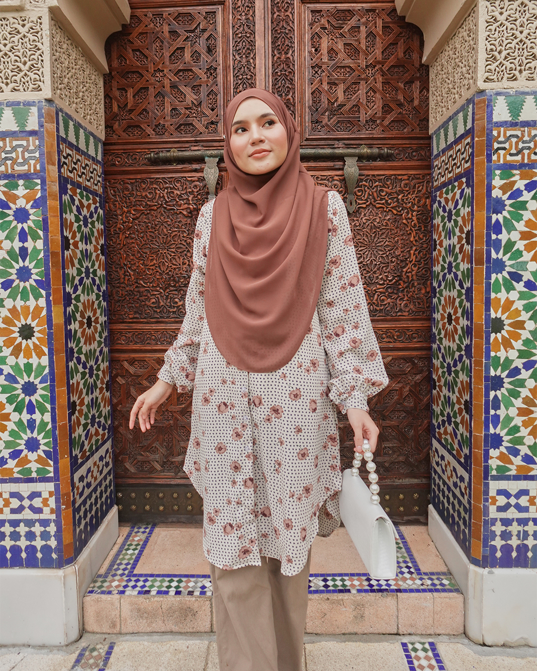 Blouse Nazuha - Khaki Susan