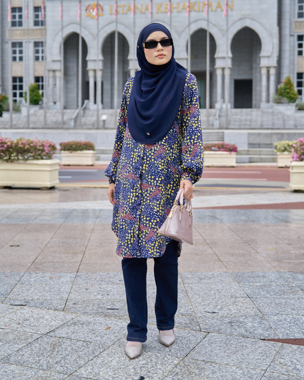 Blouse Nazuha - Navy Columbine