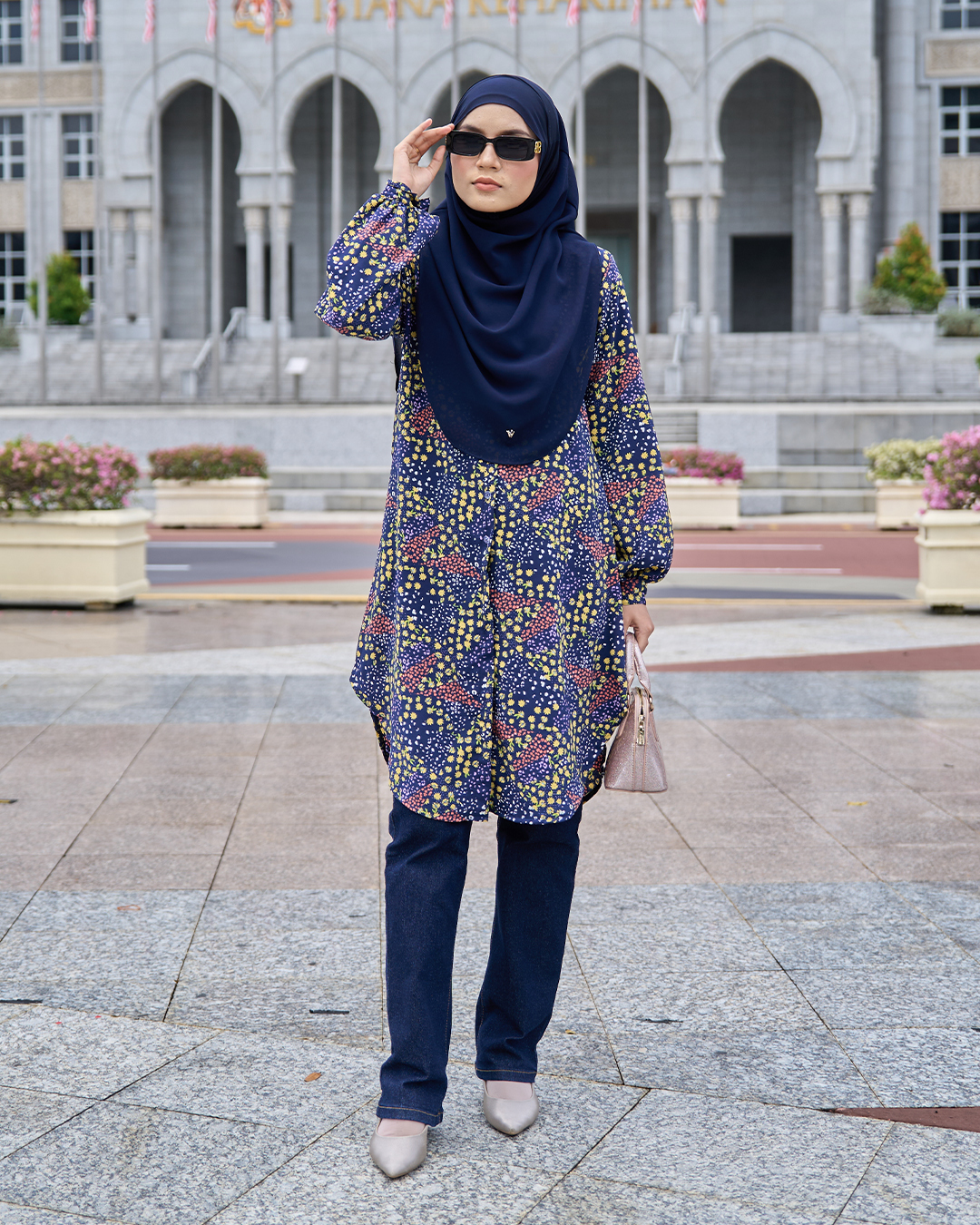 Blouse Nazuha - Navy Columbine