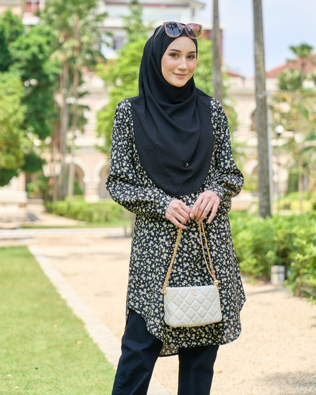 Blouse Nazuha – Sunny Black