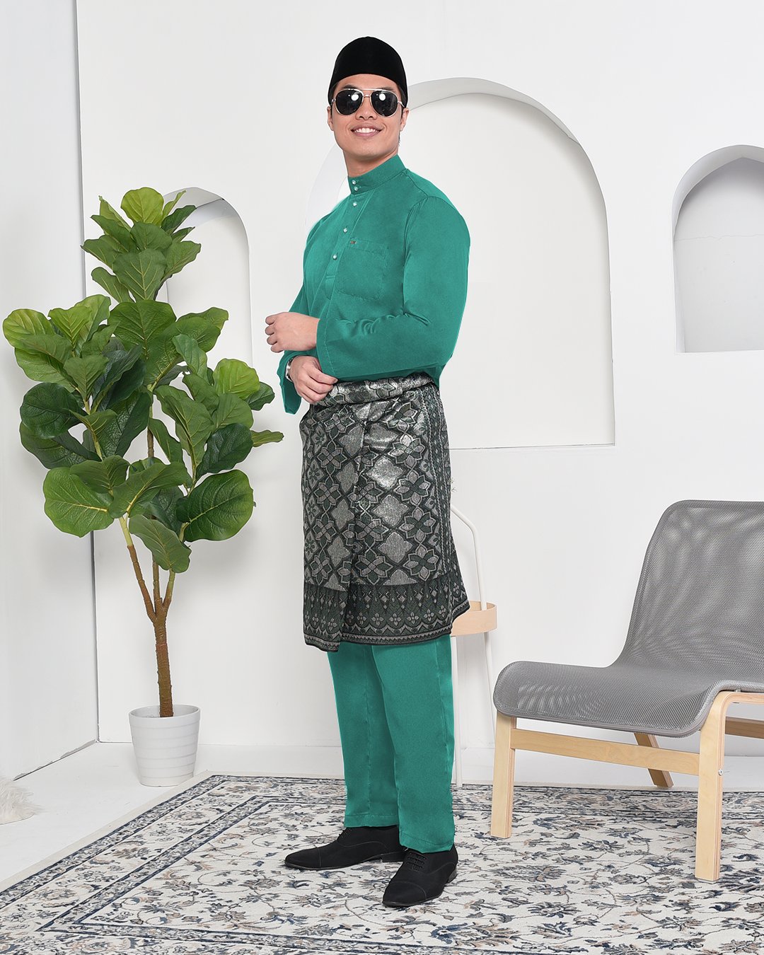 Baju Melayu Adam Regular Fit - Lush Green
