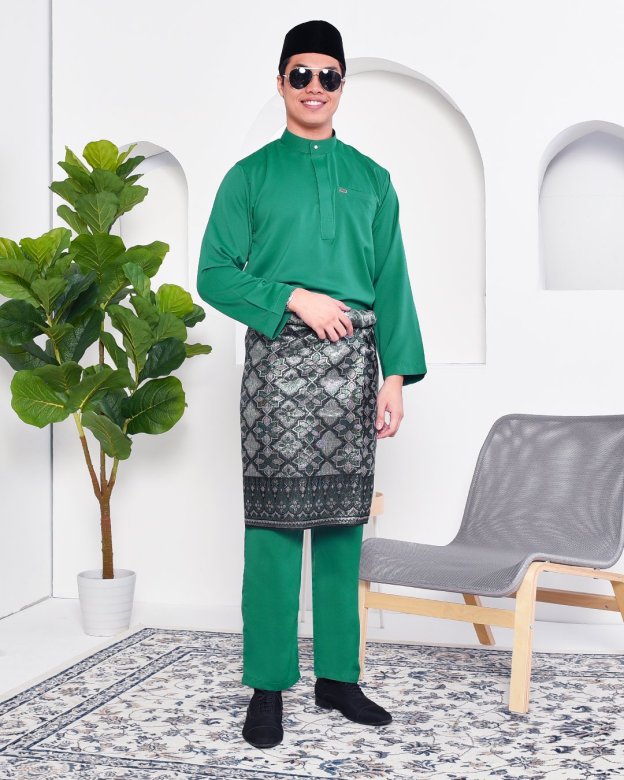 Baju Melayu Yusuf Slim Fit – Emerald Green
