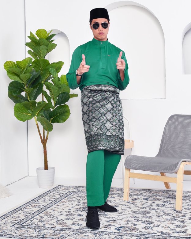 Baju Melayu Yusuf Slim Fit – Emerald Green
