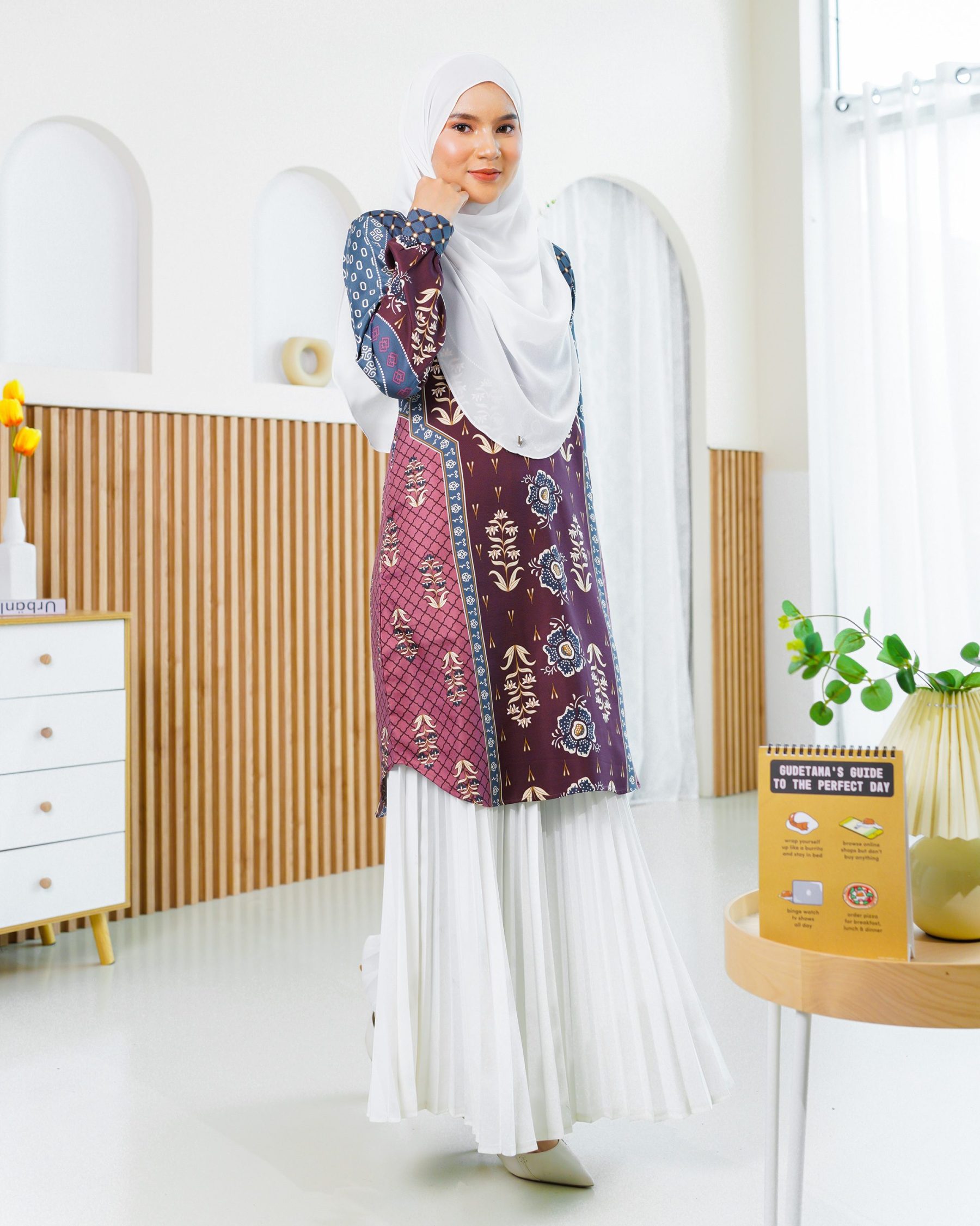 Blouse Iryani - Mulberry Shadow