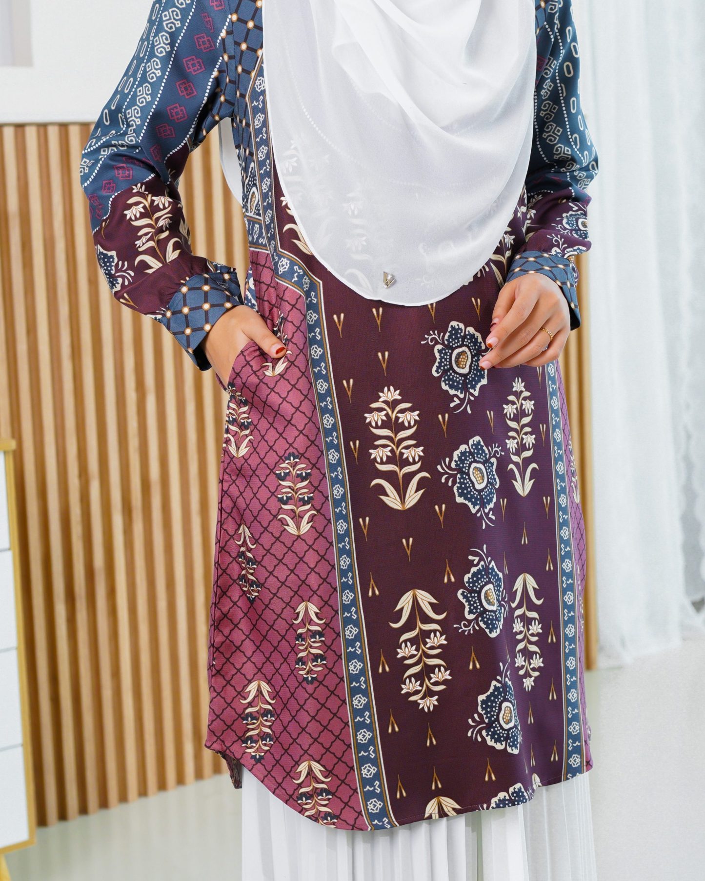 Blouse Iryani - Mulberry Shadow