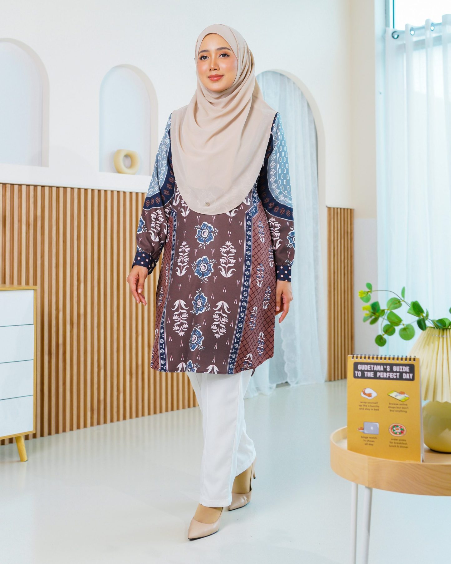 Blouse Iryani - Umber Brown