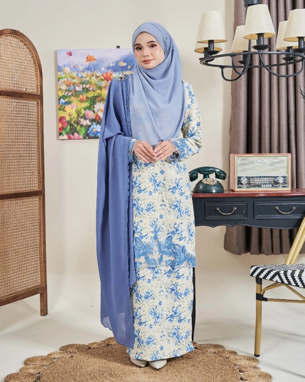 Baju Kurung Sulam Aylin Rose
