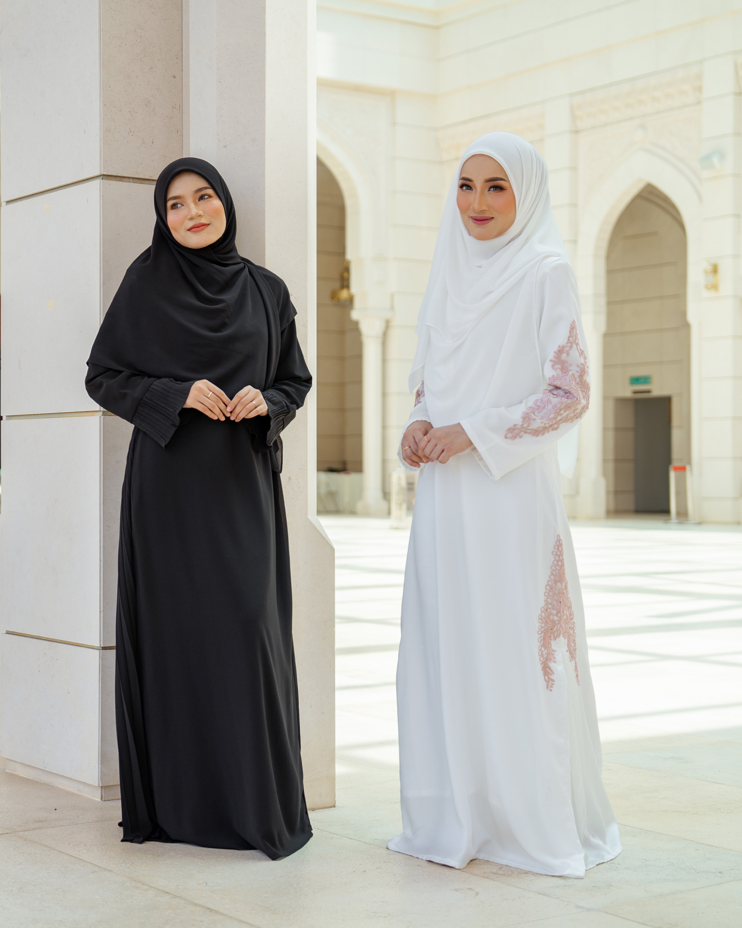 Abaya Lace Pleated Ramia