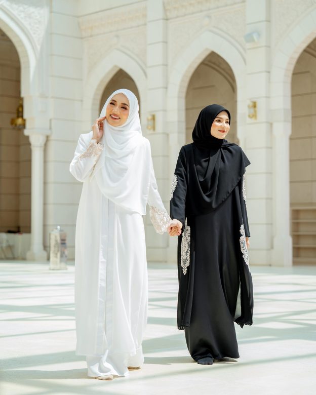Abaya Cardi Lace Rizka - Off White