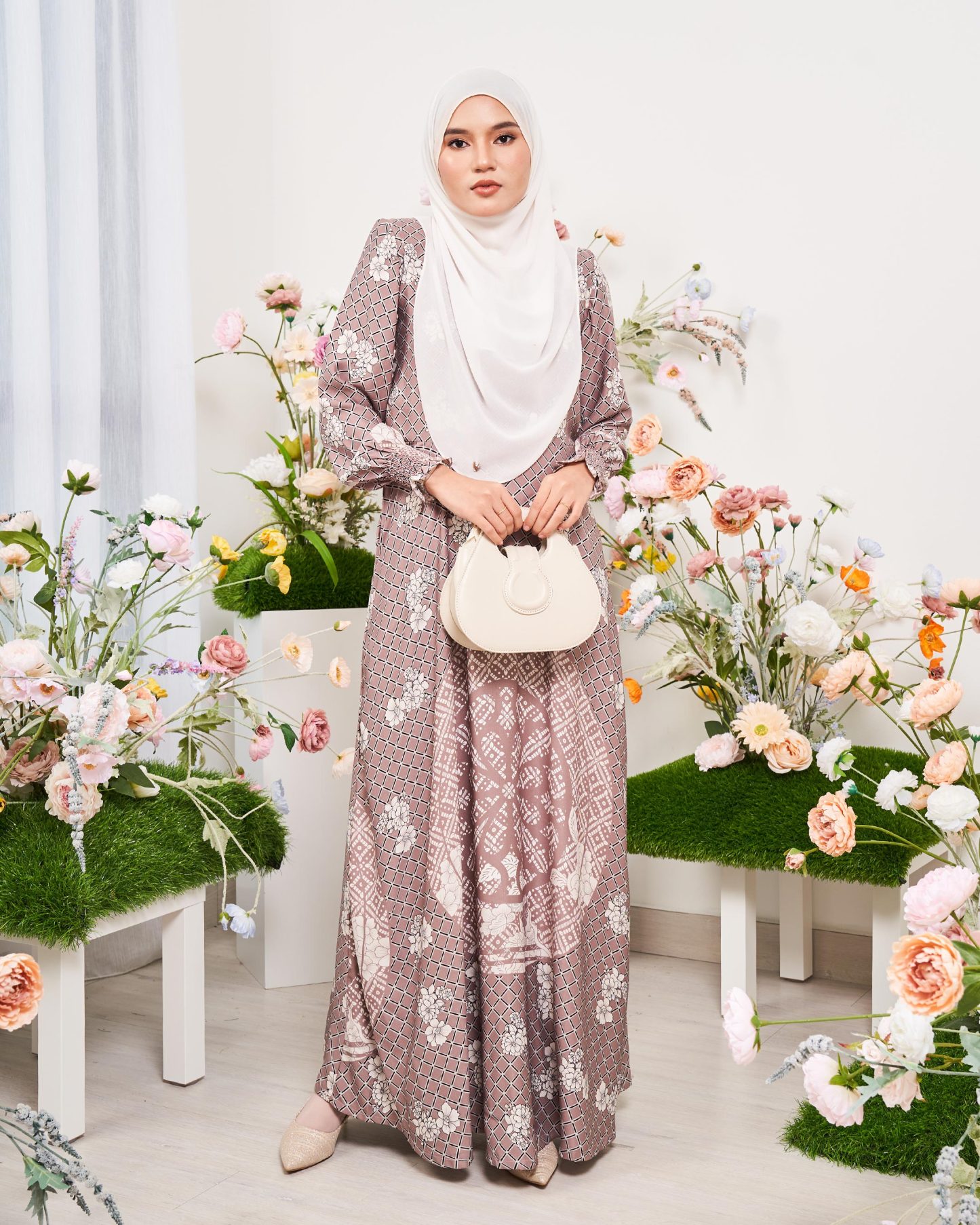 Dress Emilie - Matte Bronze