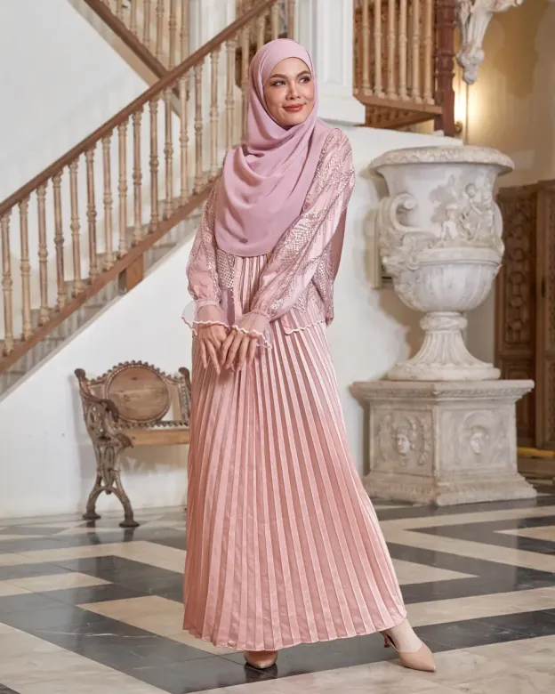Dress Lace Pleated Rosalia