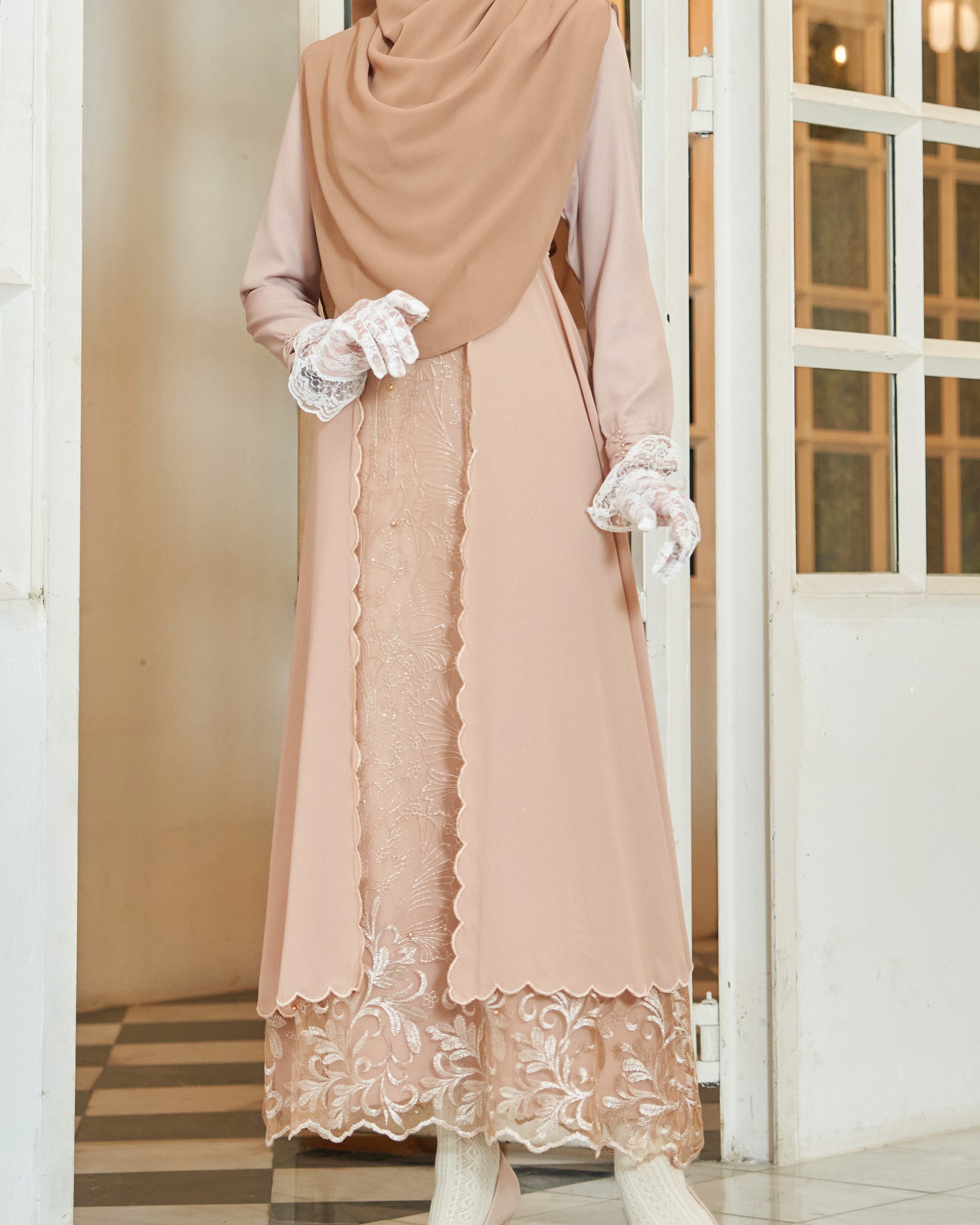 Dress Lace Sulam Rozana - Tan Latte