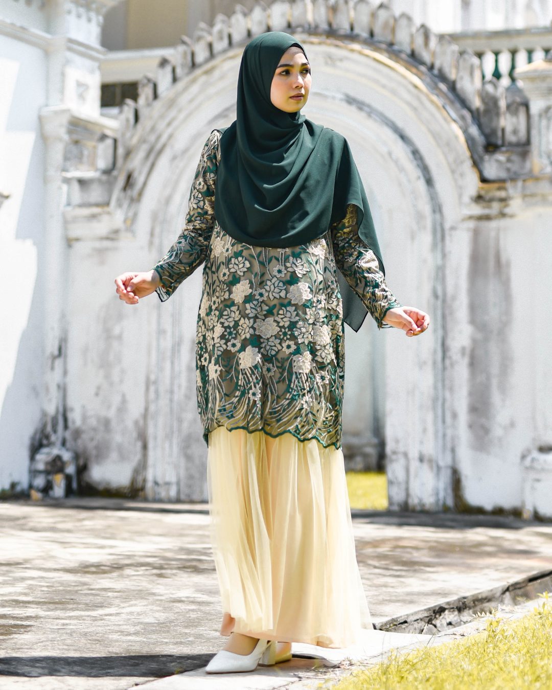 Dress Lace Tutu Nisieka - Emerald Gold