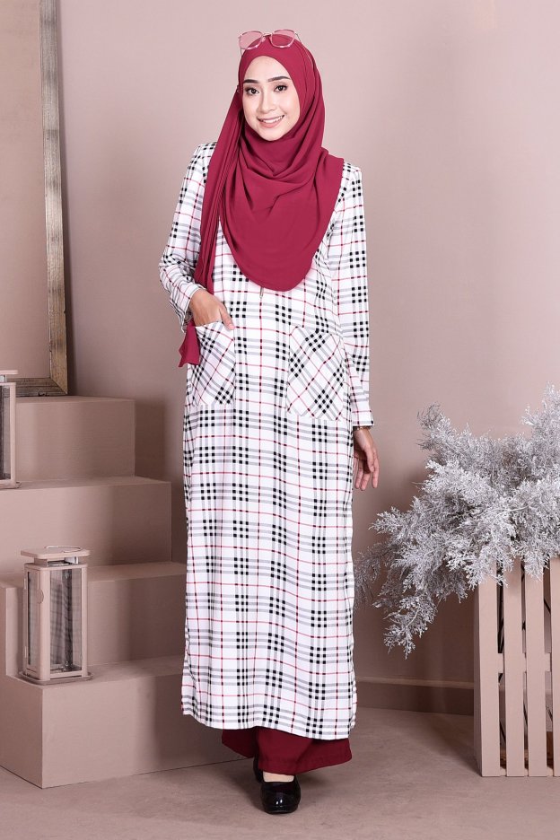 Dress Medi Long Slit Sandra - Sky White