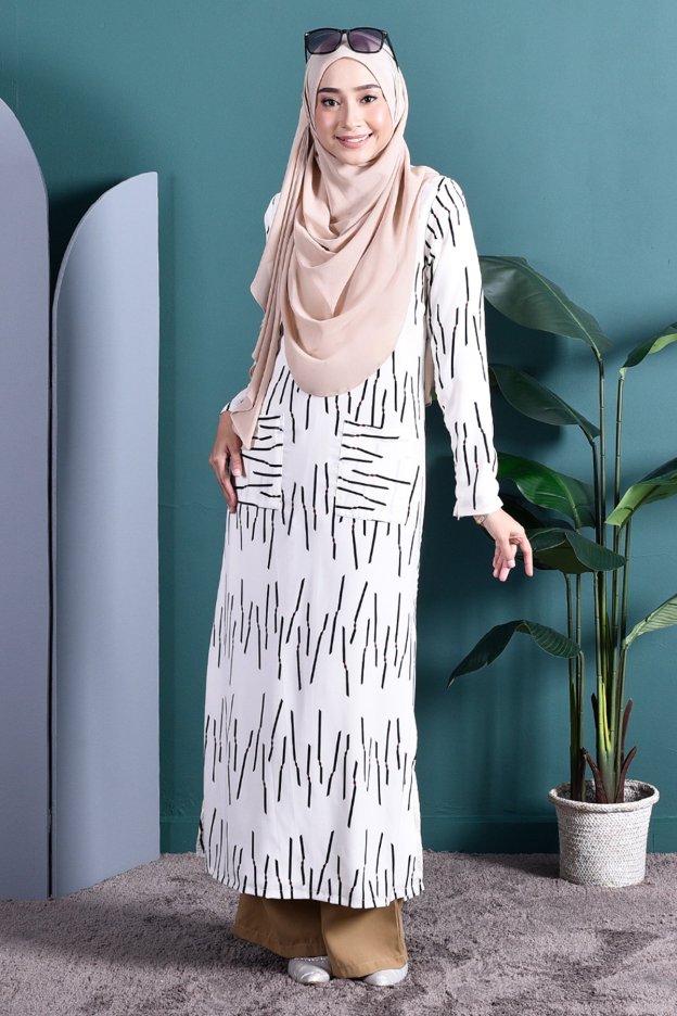 Dress Medi Long Slit Sienna - Creamy White