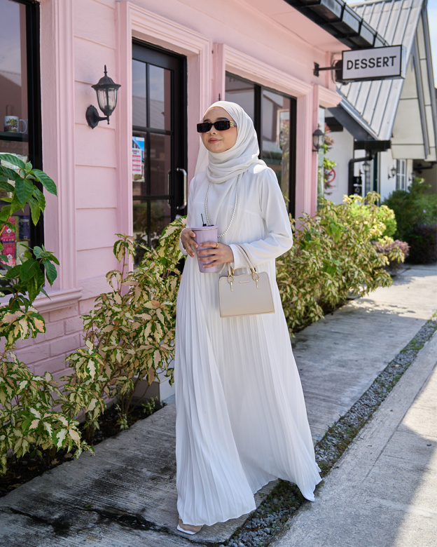 Dress Pleated Haifa - Snow White