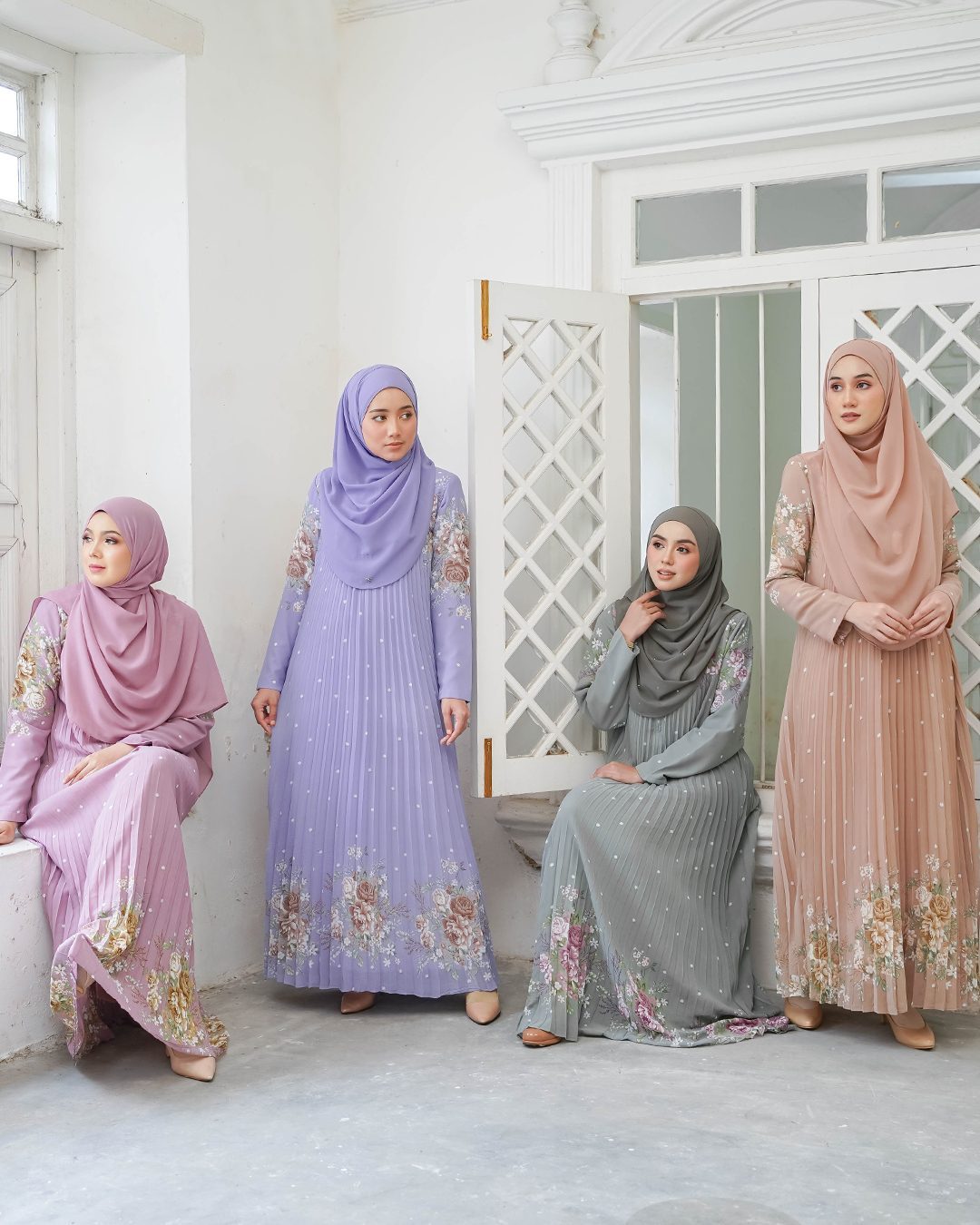 Dress Pleated Nerina - Sandy Brown