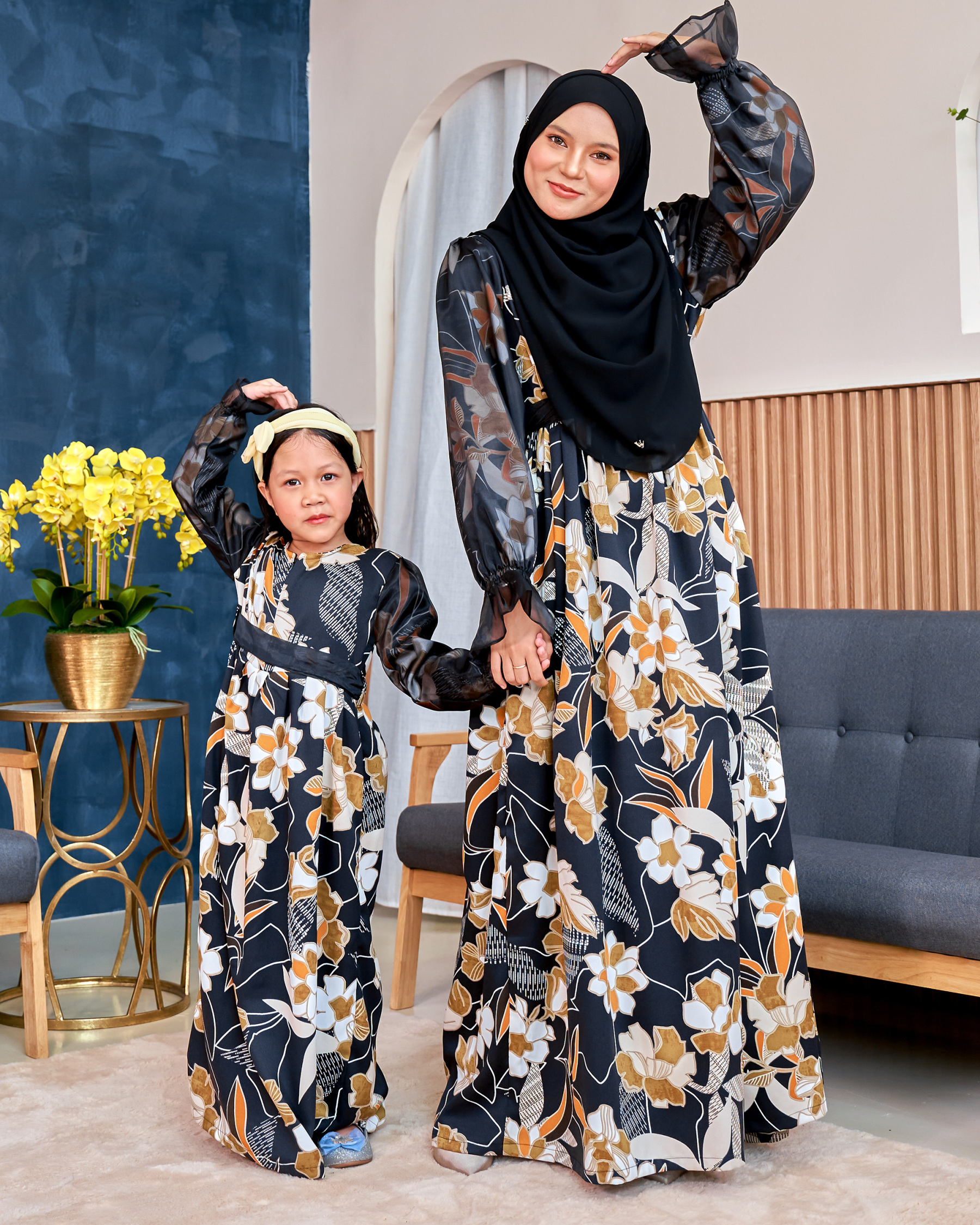 Dress Printed Piccadilly - Rozanne Black