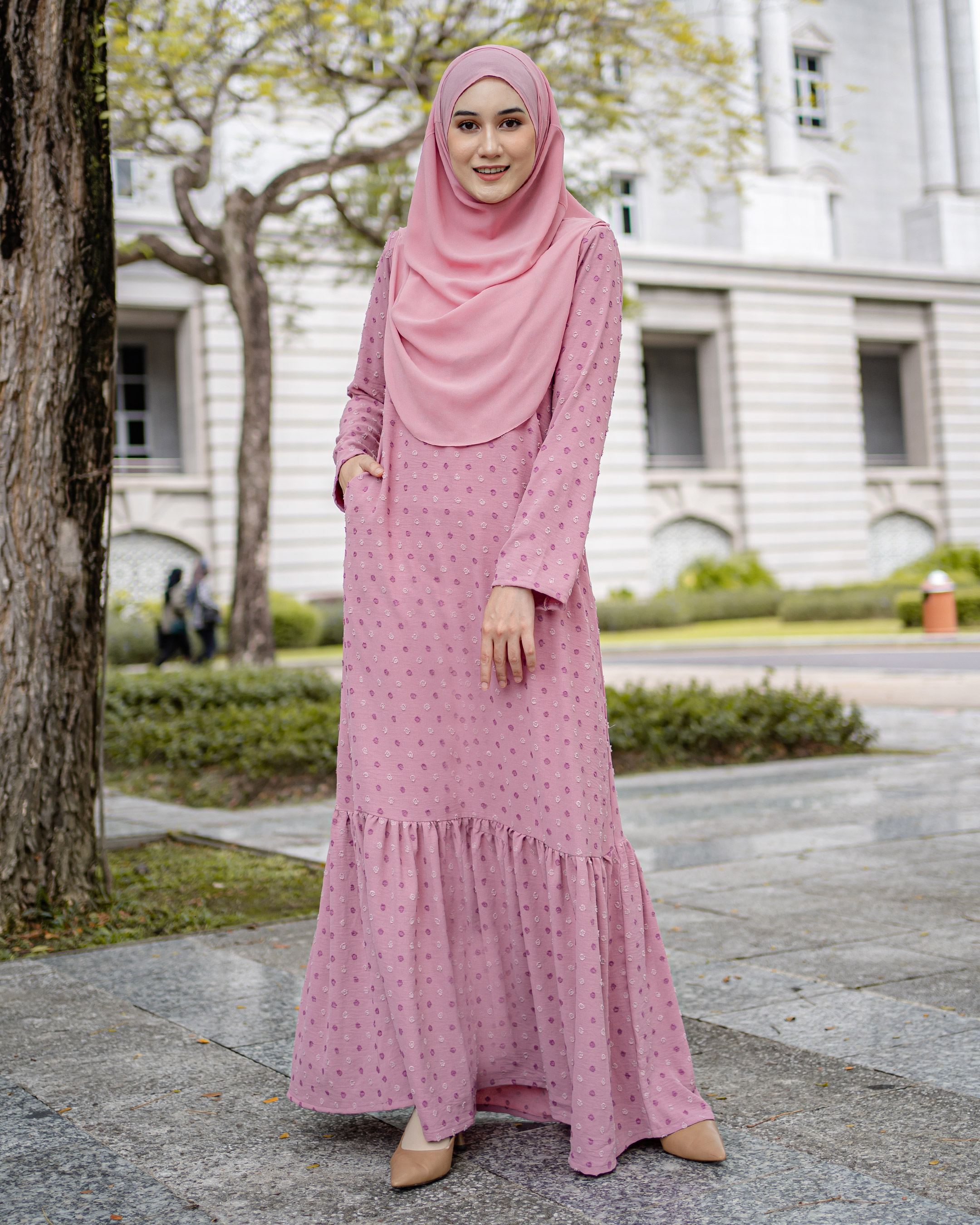 Dress Ruffle Lasha