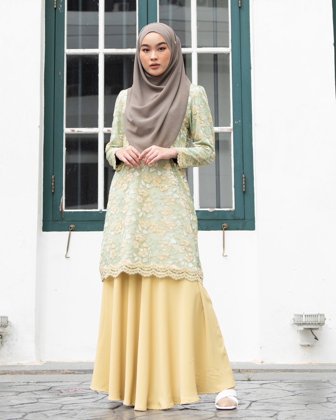 Baju Kurung Lace Aleeya - Lime Green