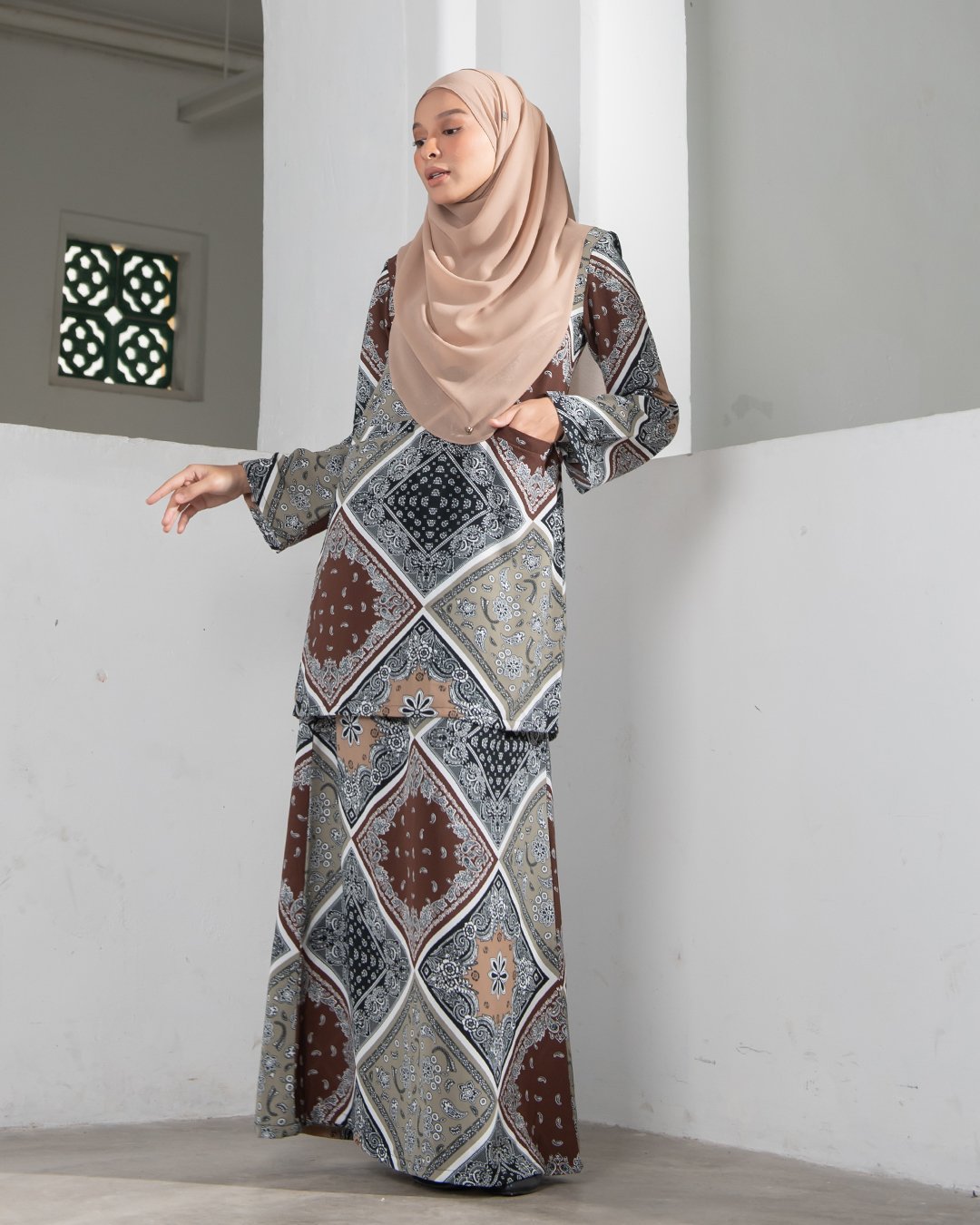 Baju Kurung Kedah Atiyya - Khaki Brown