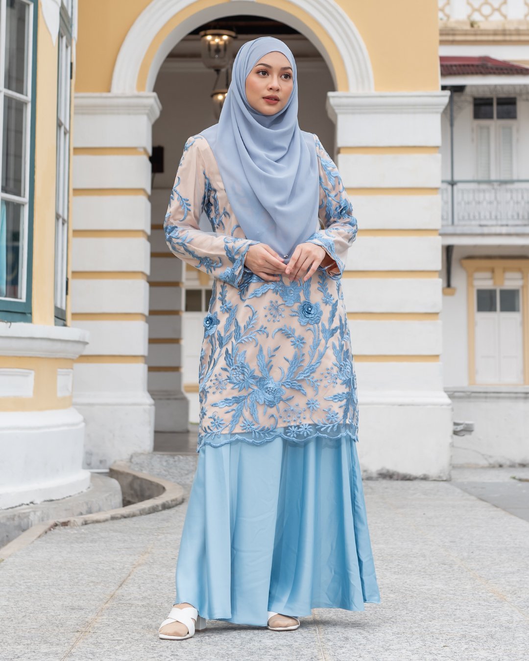 Baju Kurung Lace Afrina - Elsa Blue