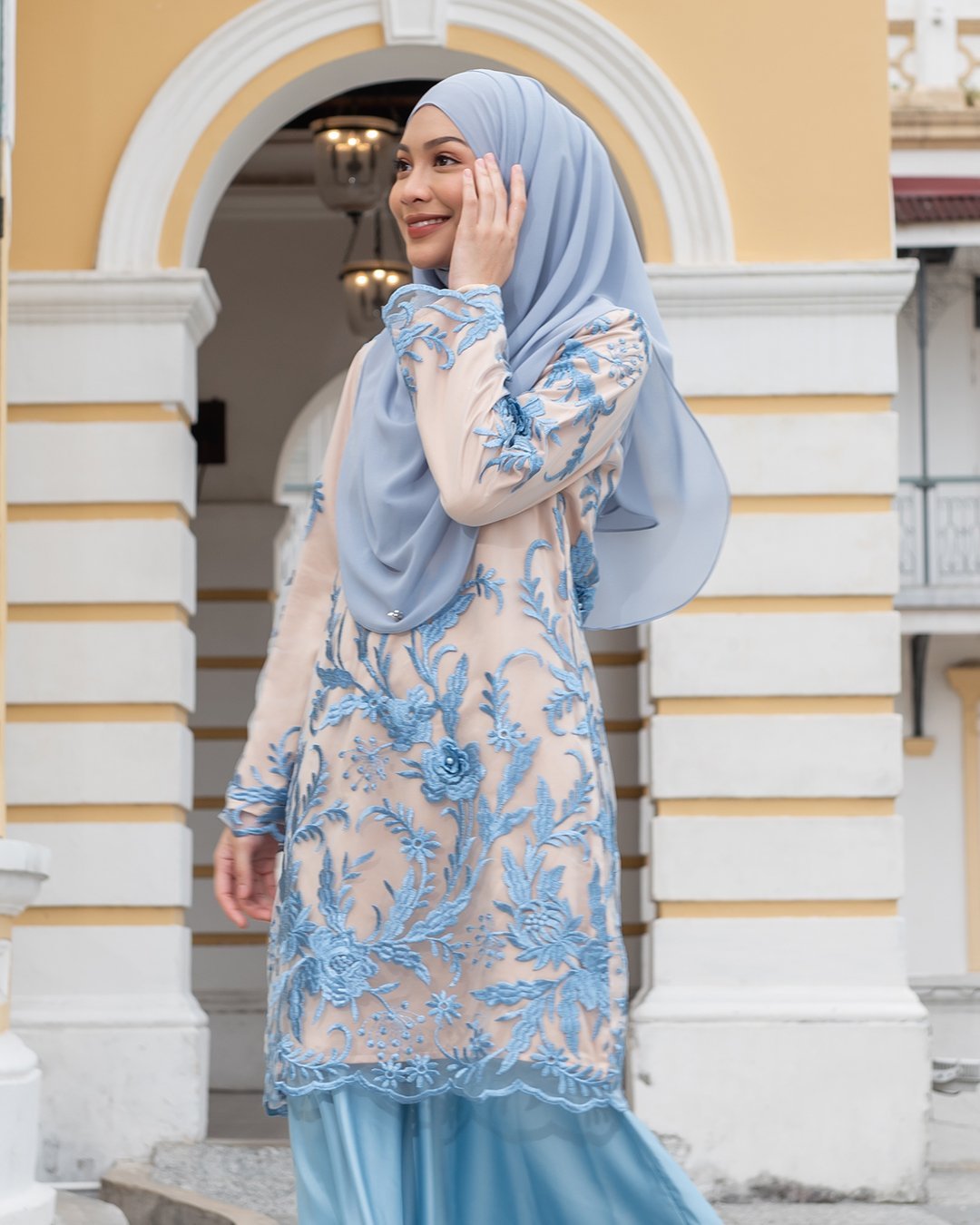 Baju Kurung Lace Afrina - Elsa Blue