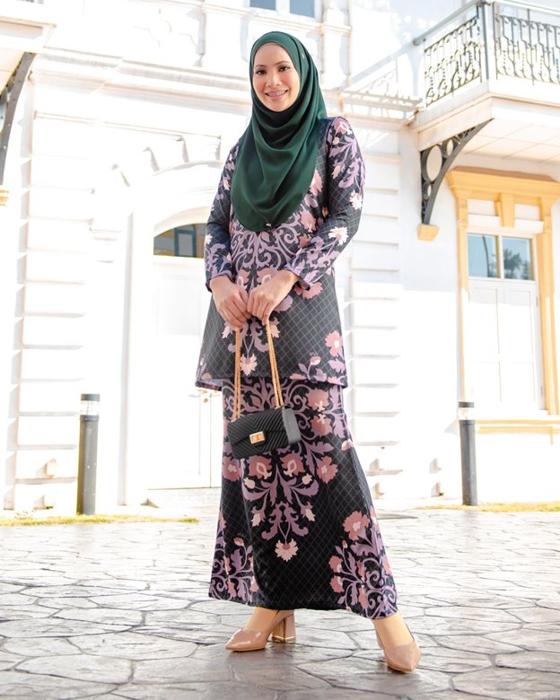 Baju Kurung Moden Zandrea - Matte Black