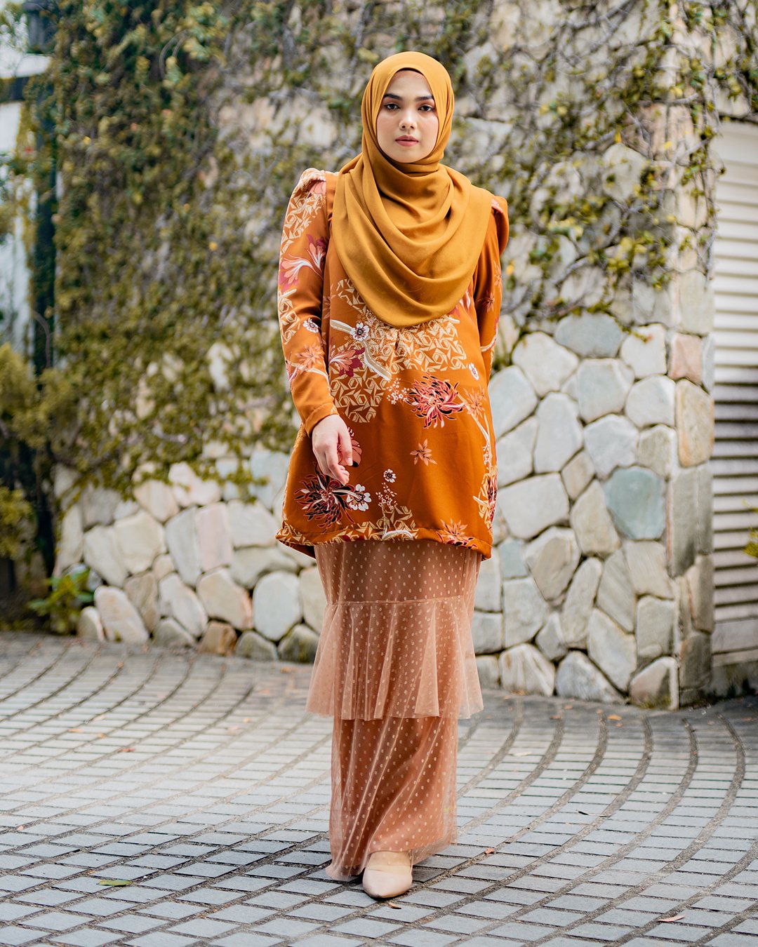 Baju Kurung Alison - Amber Brown