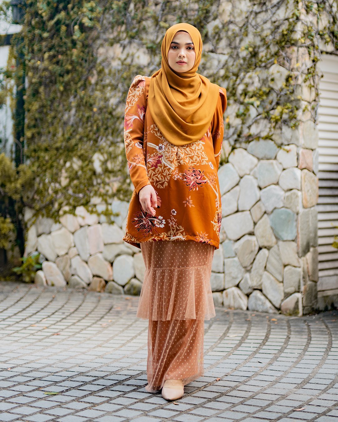 Baju Kurung Alison - Amber Brown