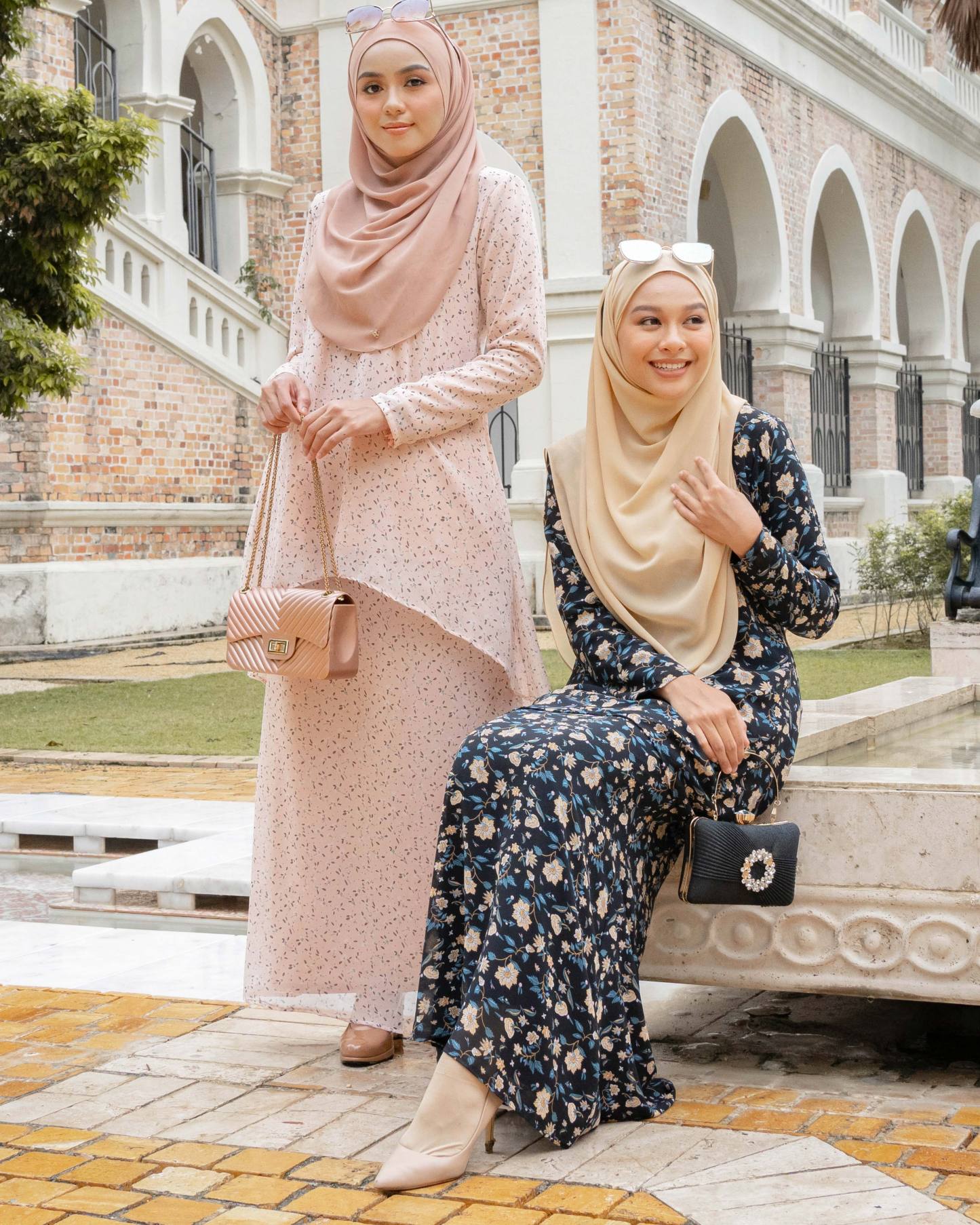 Baju Kurung Moden Fishtail Leana Laluna X MCC - Fiona Black