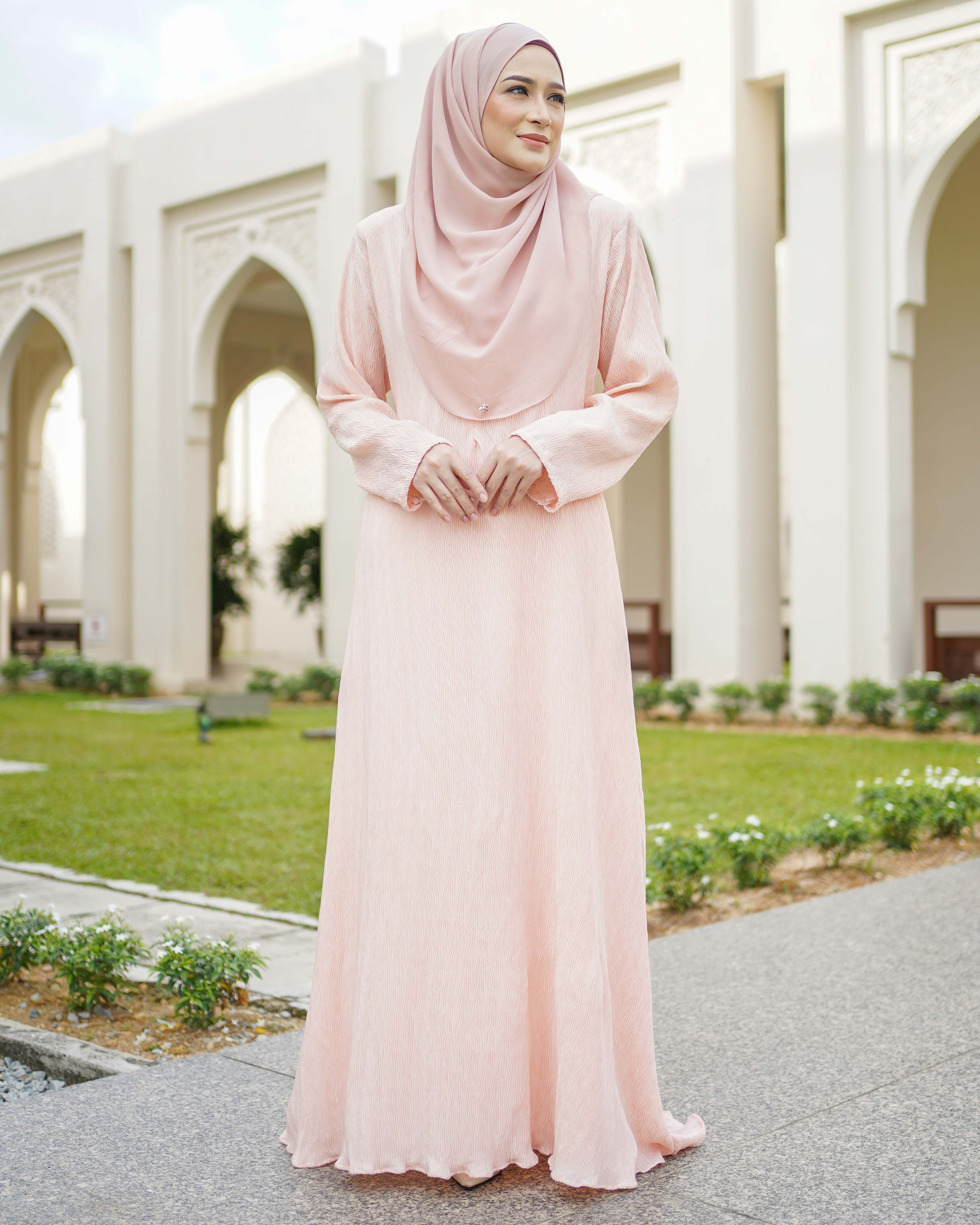 Abaya Pleated Ulyana - Bright Peach