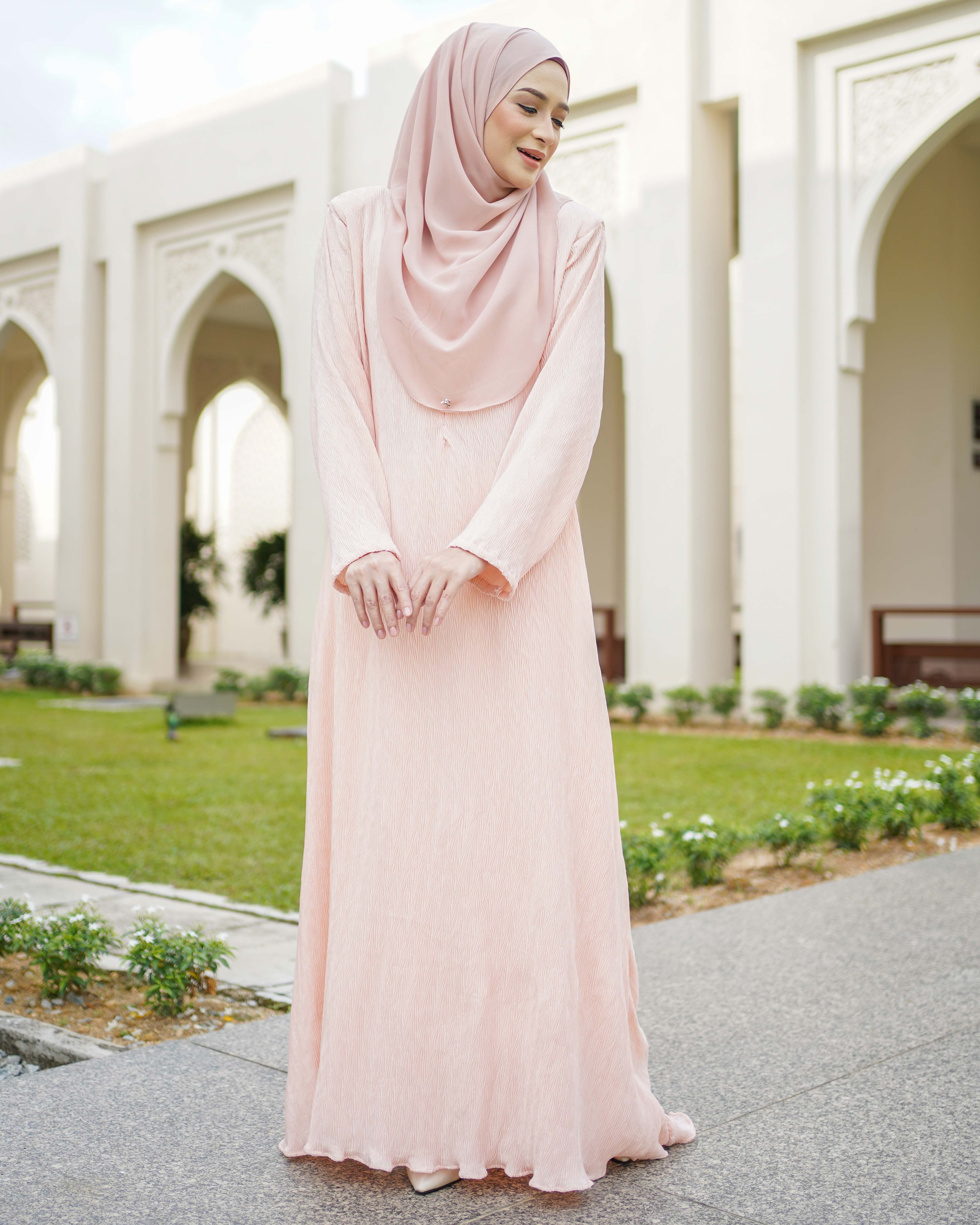Abaya Pleated Ulyana - Bright Peach