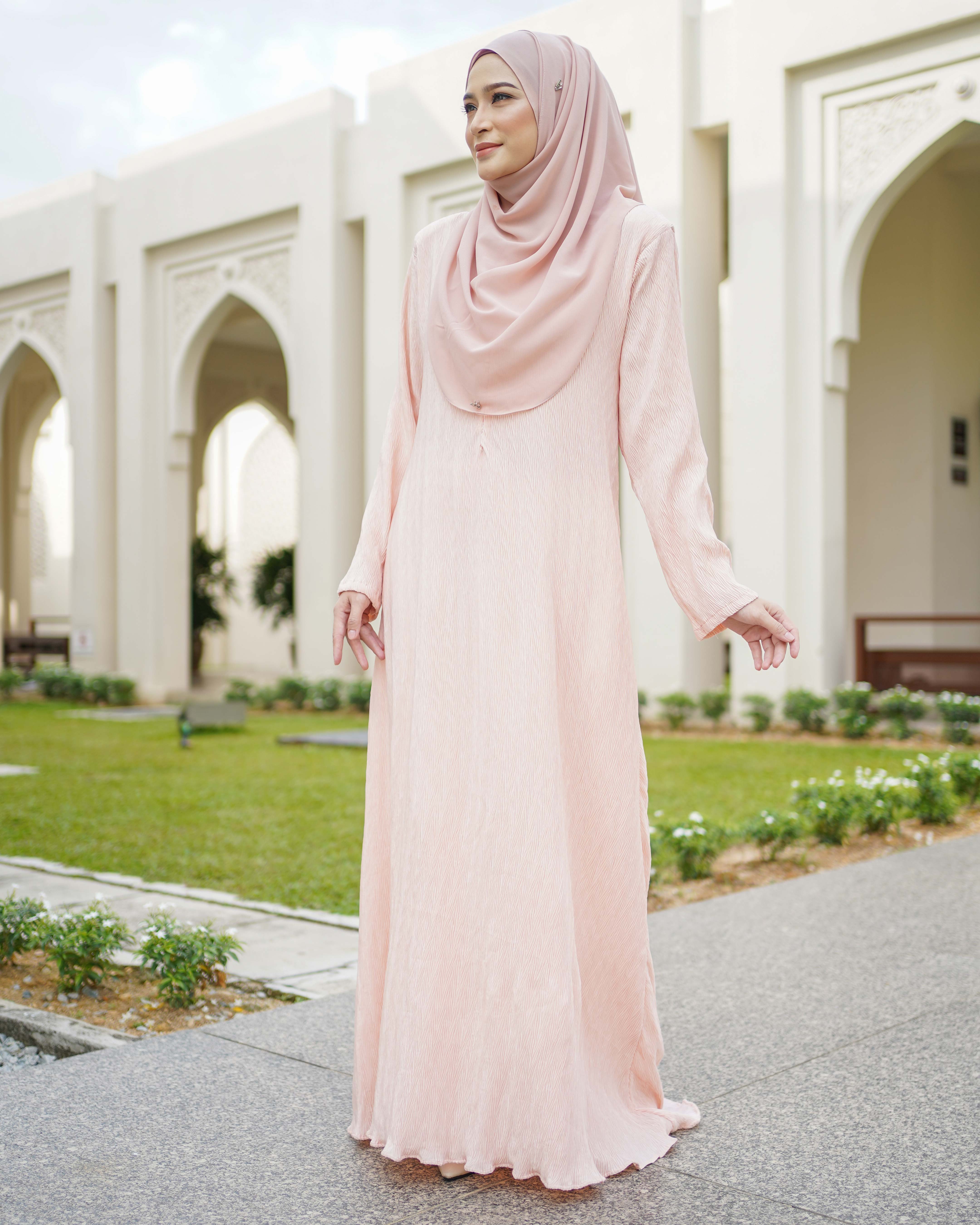 Abaya Pleated Ulyana - Bright Peach