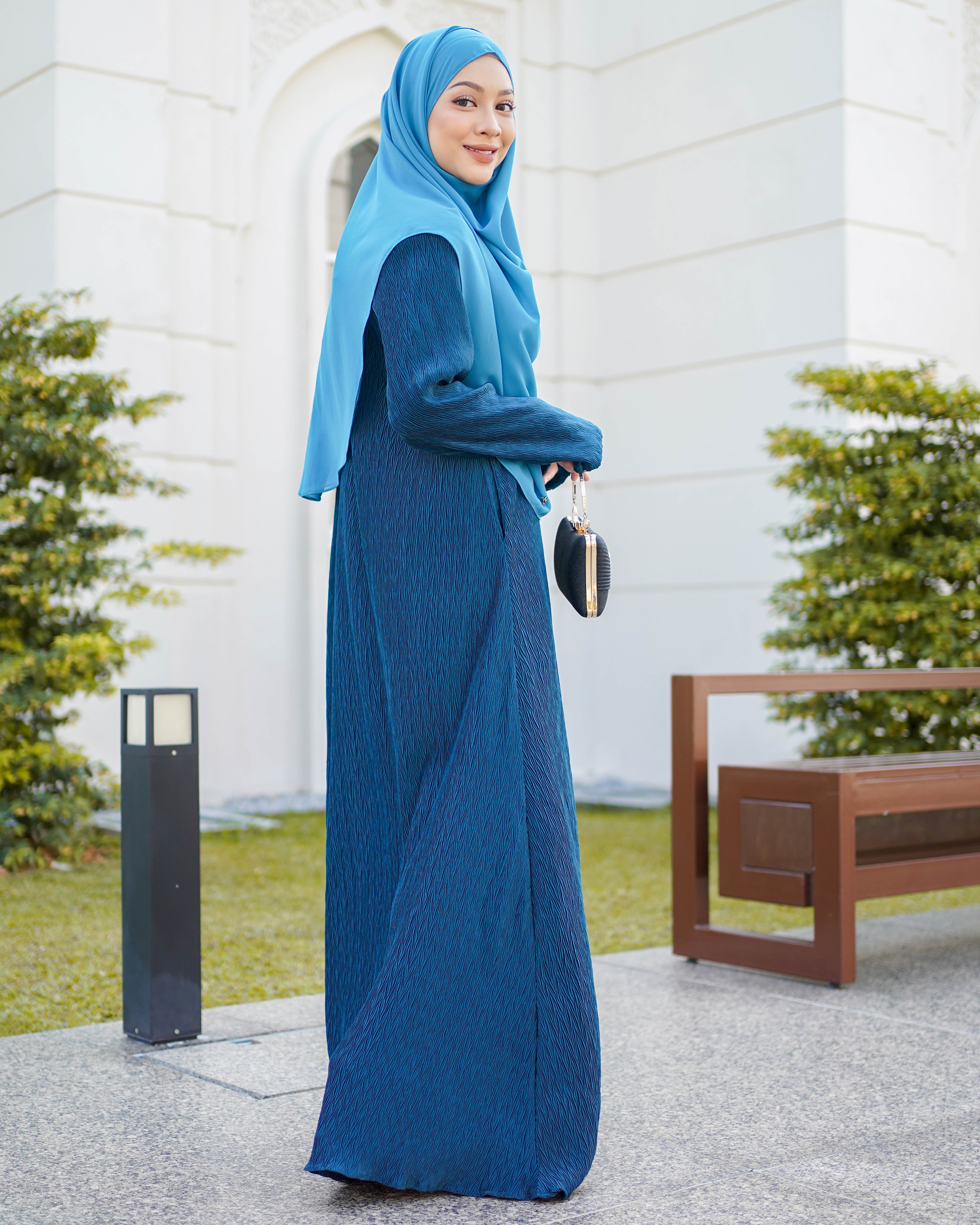 Abaya Pleated Ulyana - Prussian Blue