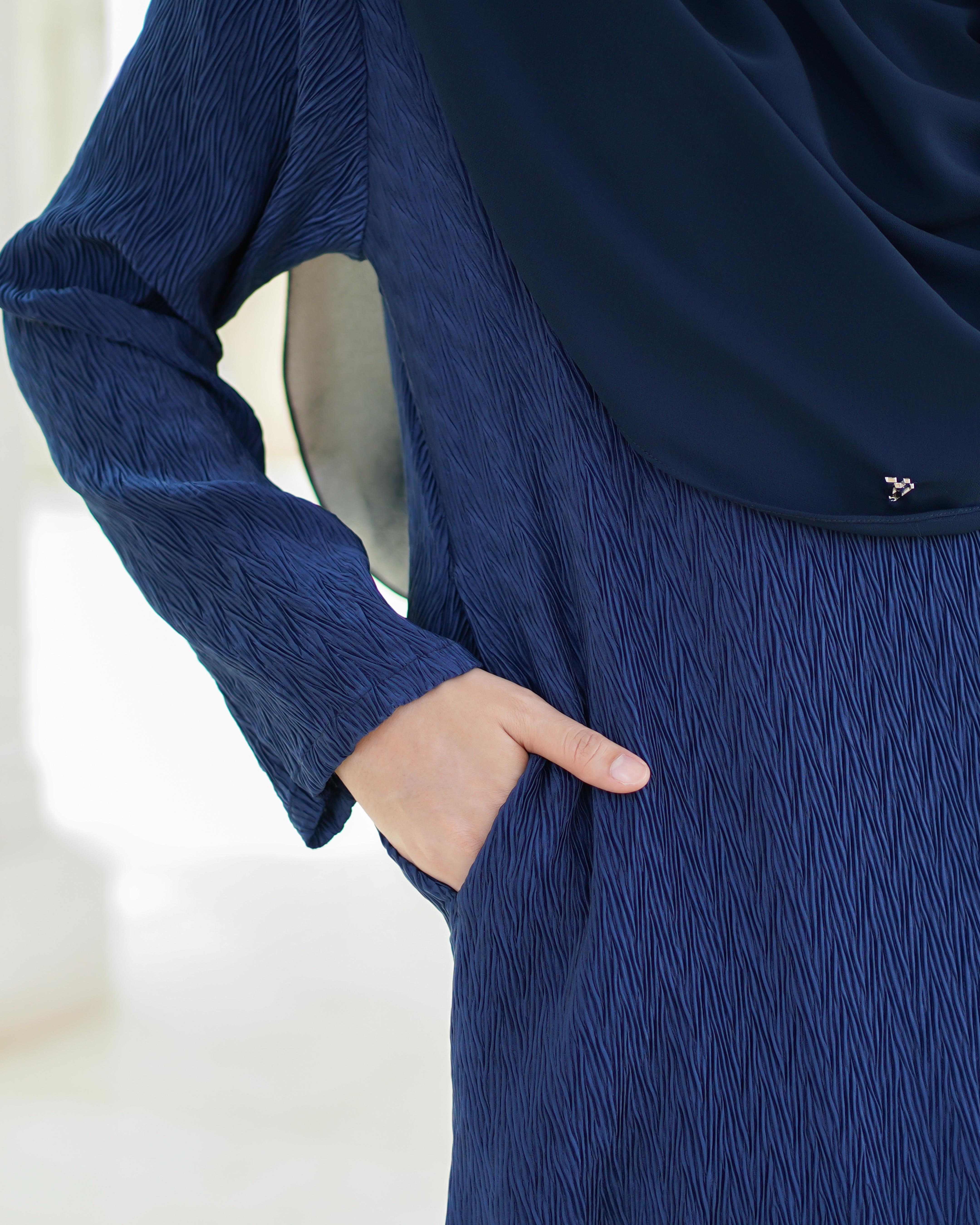 Abaya Pleated Ulyana - Navy Blue