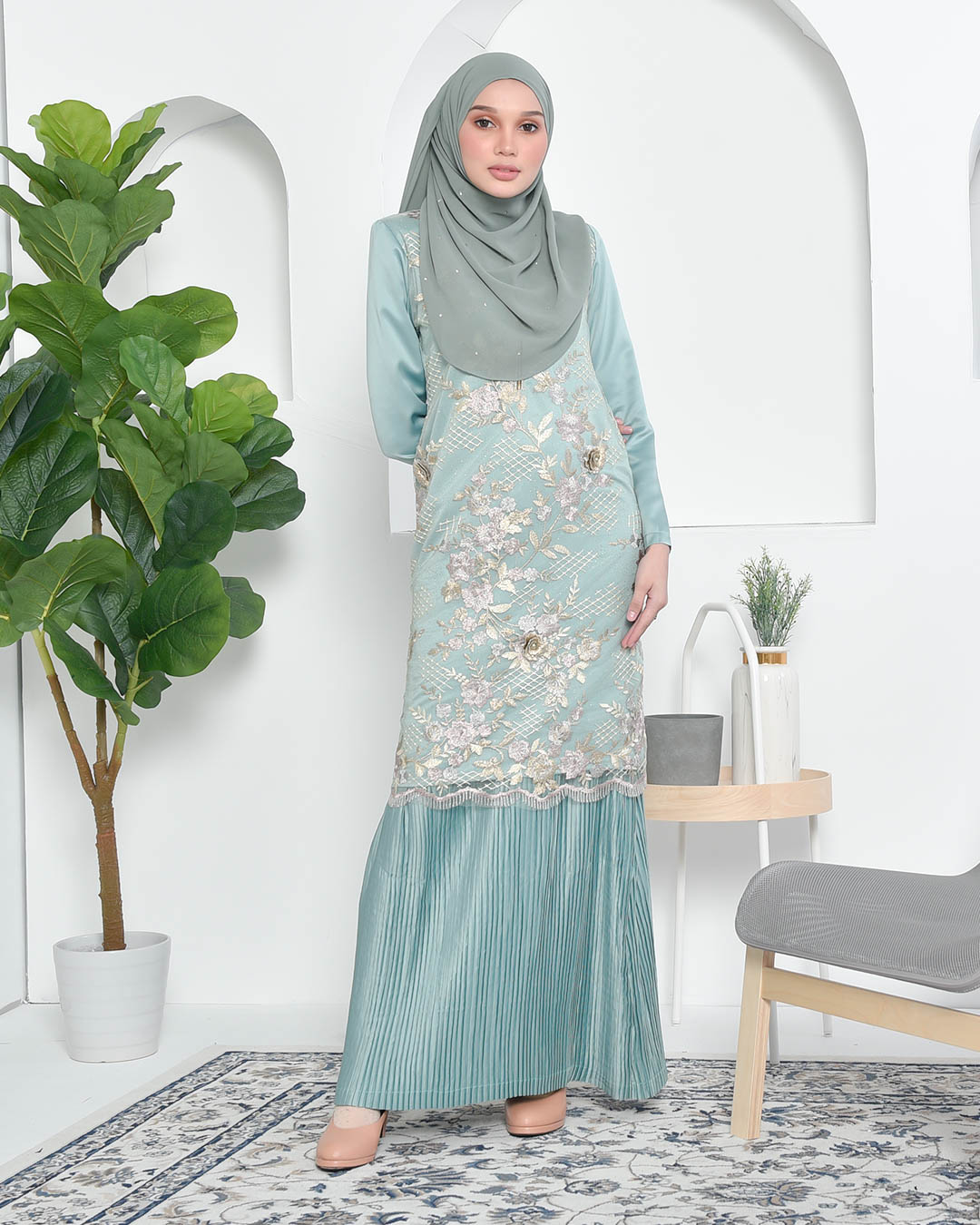 Baju Kurung Lace Pleated Aeni - Pistachio Green