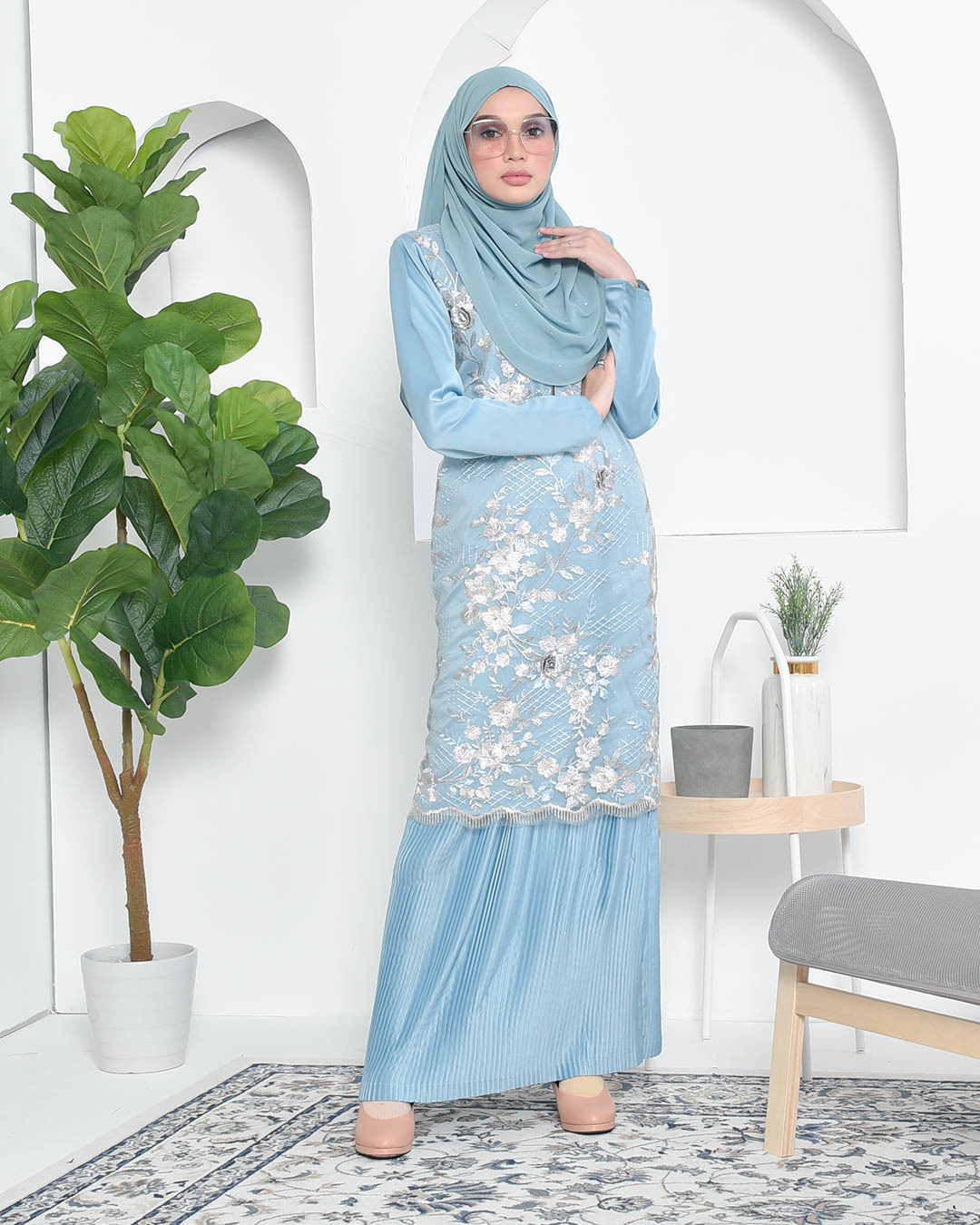 Baju Kurung Lace Pleated Aeni - Glacier Blue